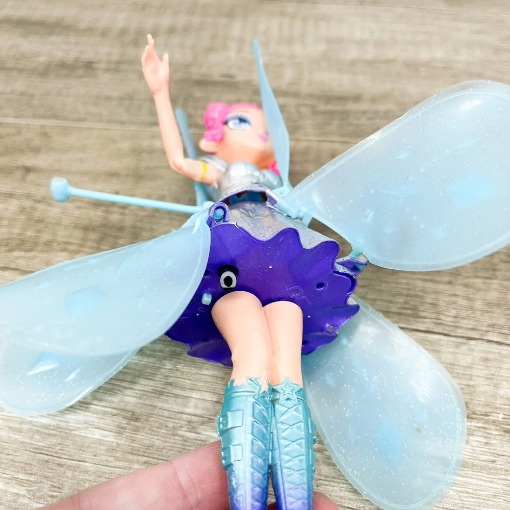 Spin Master Hatchimals Pixies Crystal Flyers Silver Flying Doll Pink Hair Pink